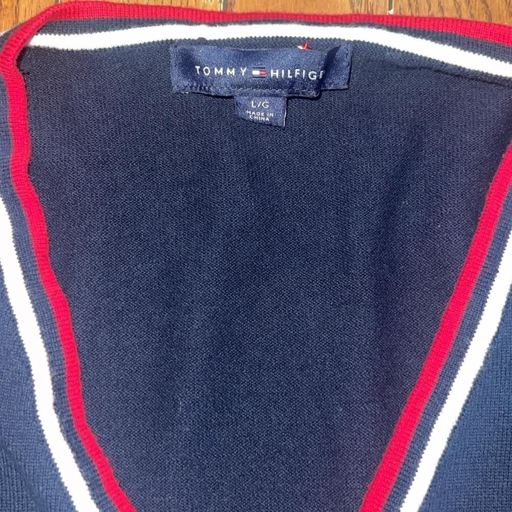 - Tommy Hilfiger lightweight sweater with stars - Picture 7 of 12